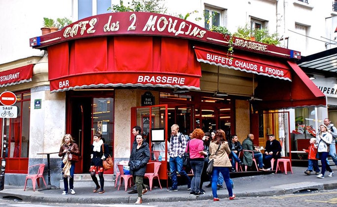 Кафе Des Deux Moulins
