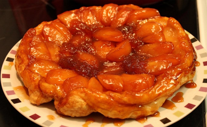 Яблочный пирог (Tarte tatin)