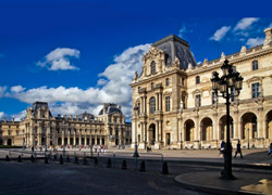 Парижский музей Лувр