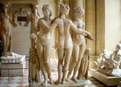 Скульптура Три Грации музея Лувр
