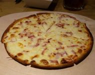 Эльзасская пицца Тарт Фламбее