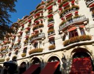 Гостиница Plaza Athenee в Париже