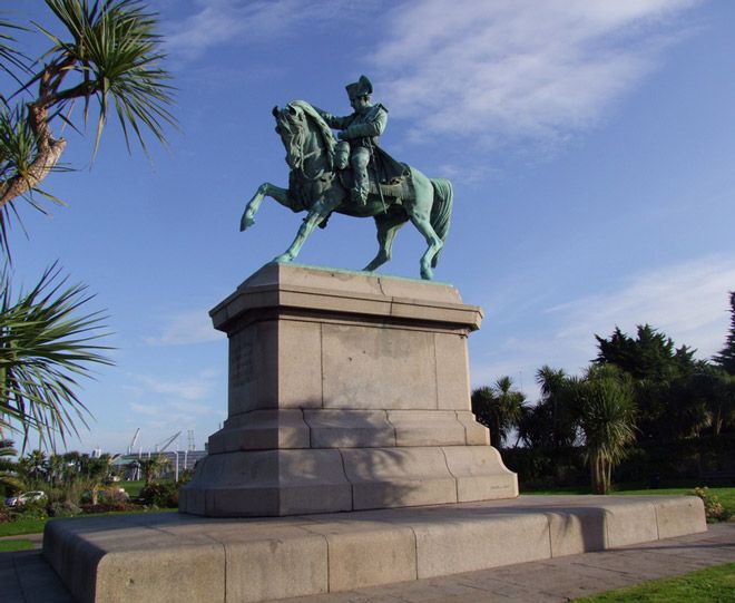 Памятник Наполеону